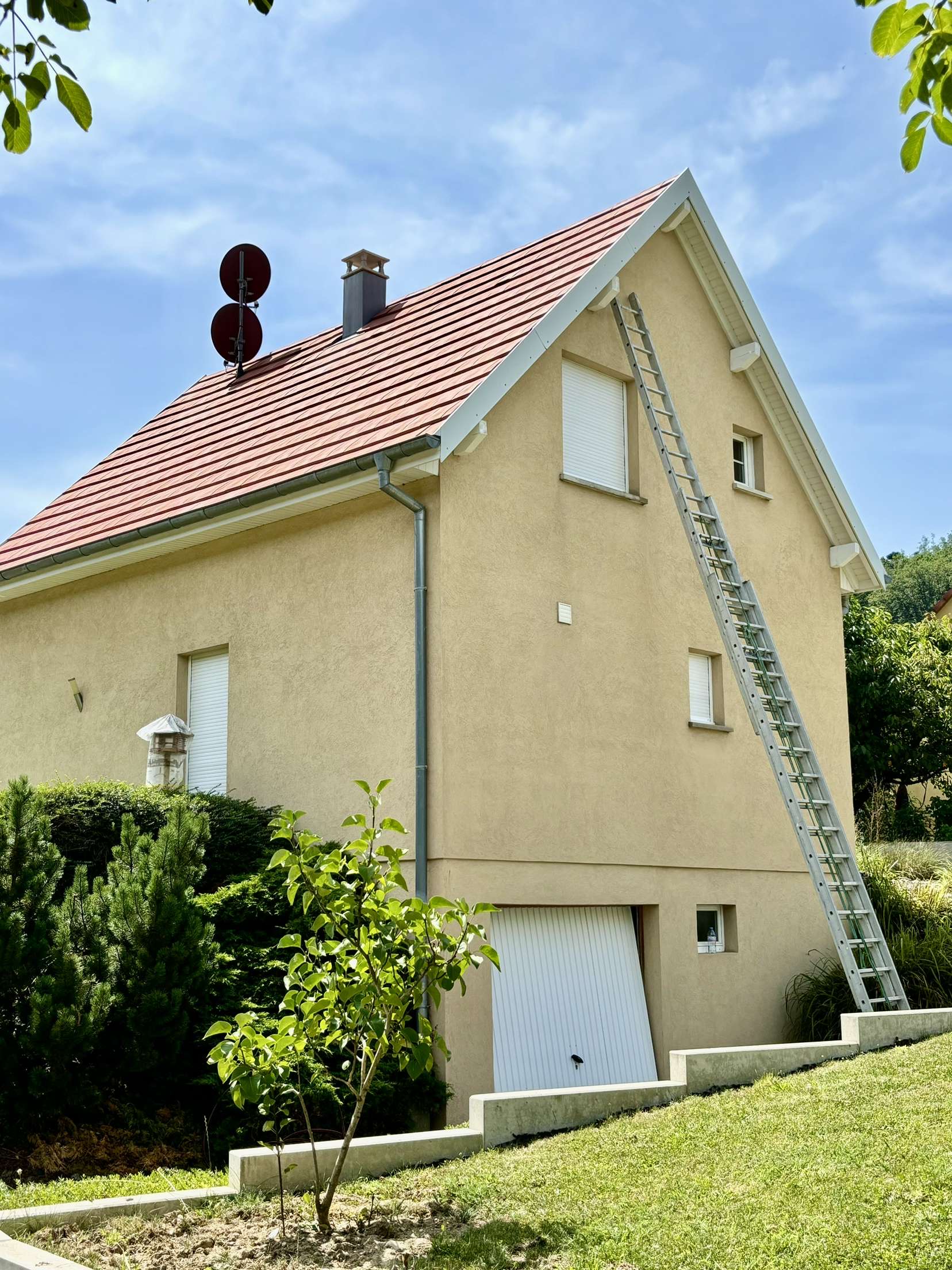 Nettoyage toiture Toiture Cleaning Châtellerault